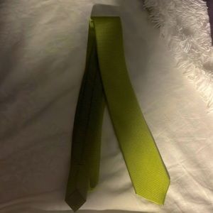 Calvin Klein green tie men’s slim tie